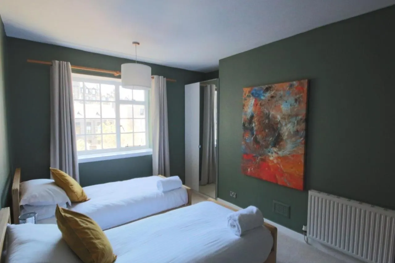 Mid-Mile Apartment Edinburgh